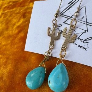 Handmade Turquoise Teardrop Cactus Dangle Earrings - Gold Tone